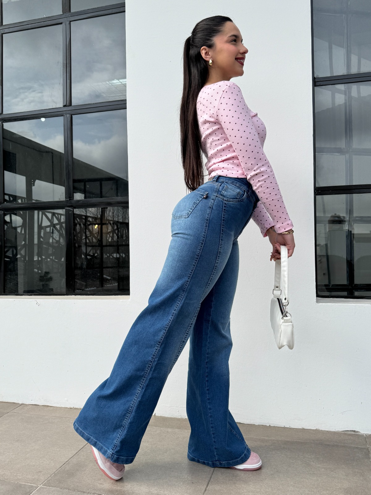 WIDE LEG COAST LINE