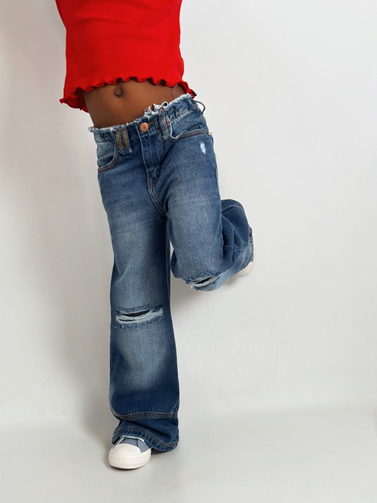 REBEL DENIM MOM