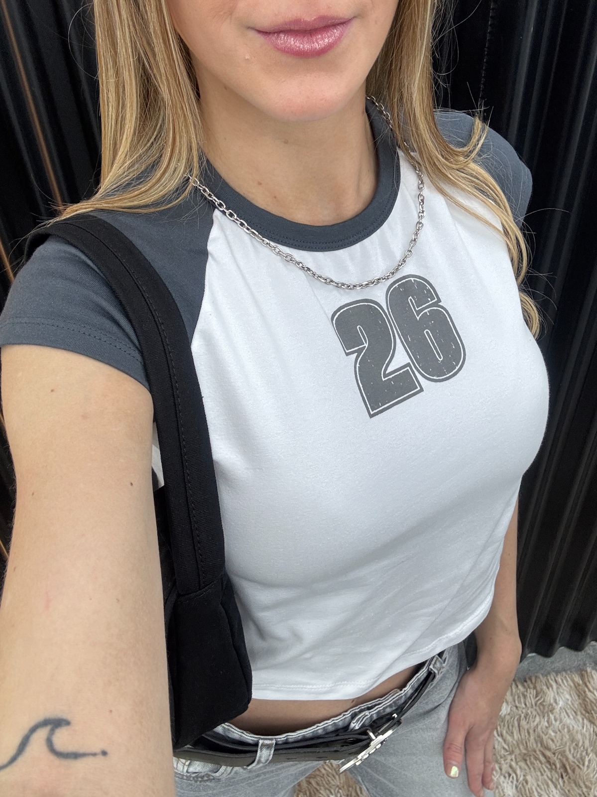 REMERA 26