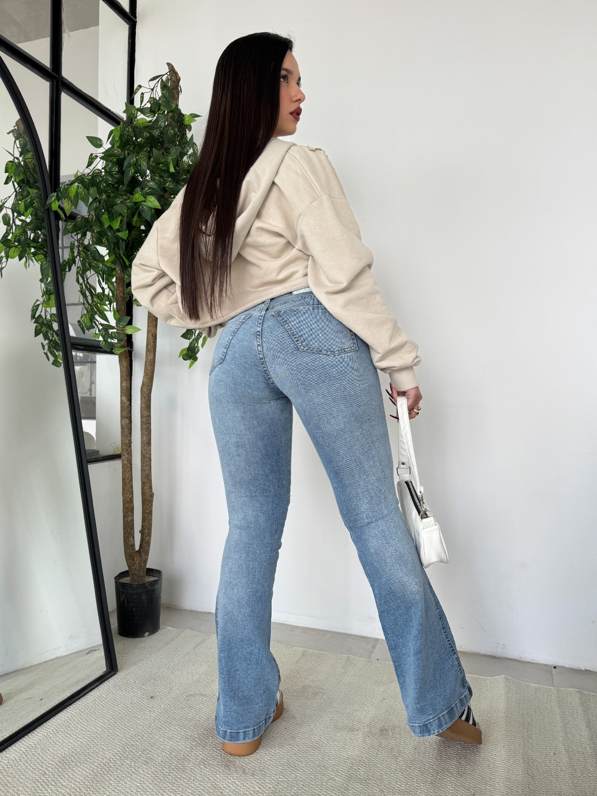 SEMI OXFORD LIGHT