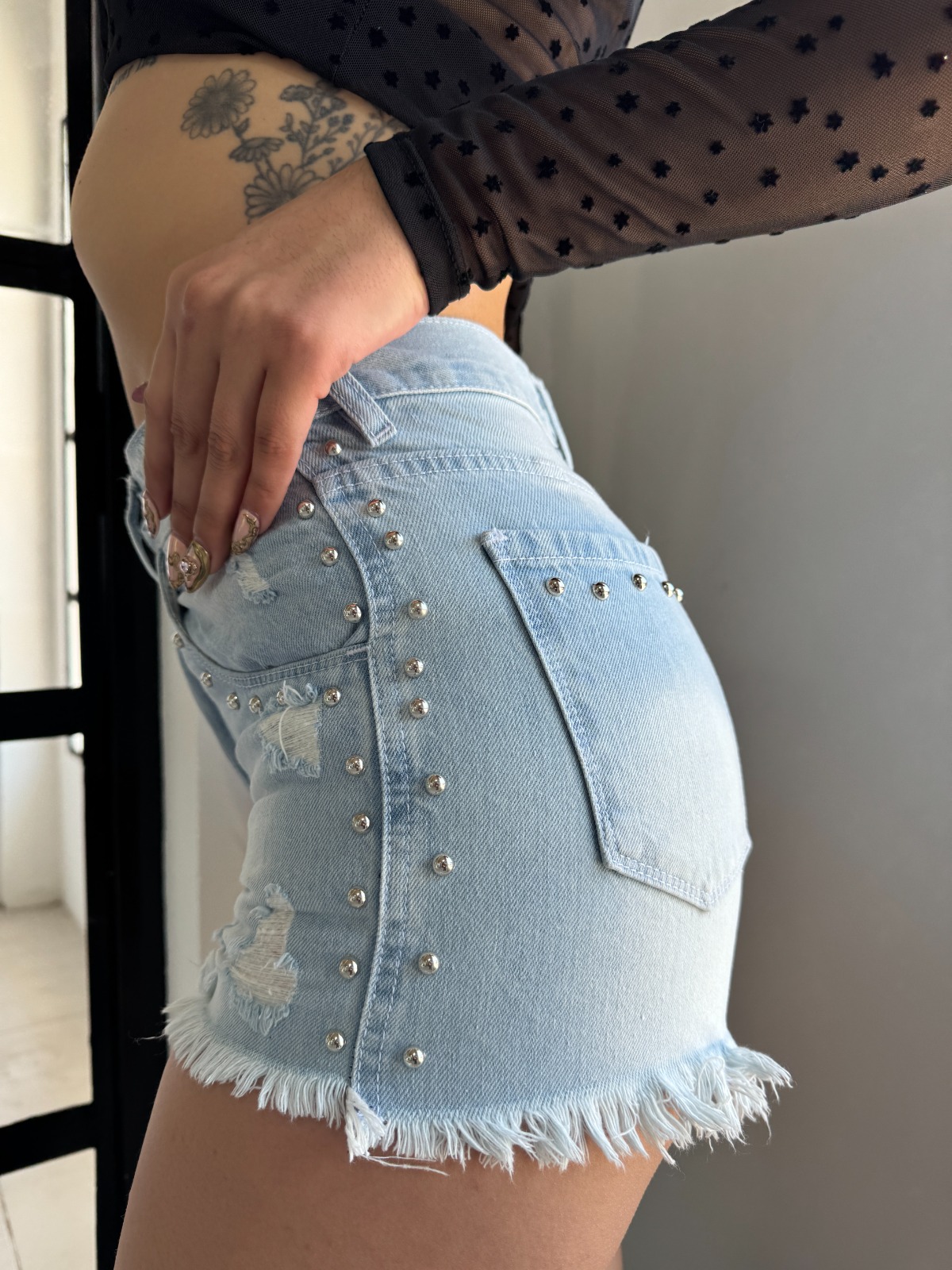 SHORT DONNA