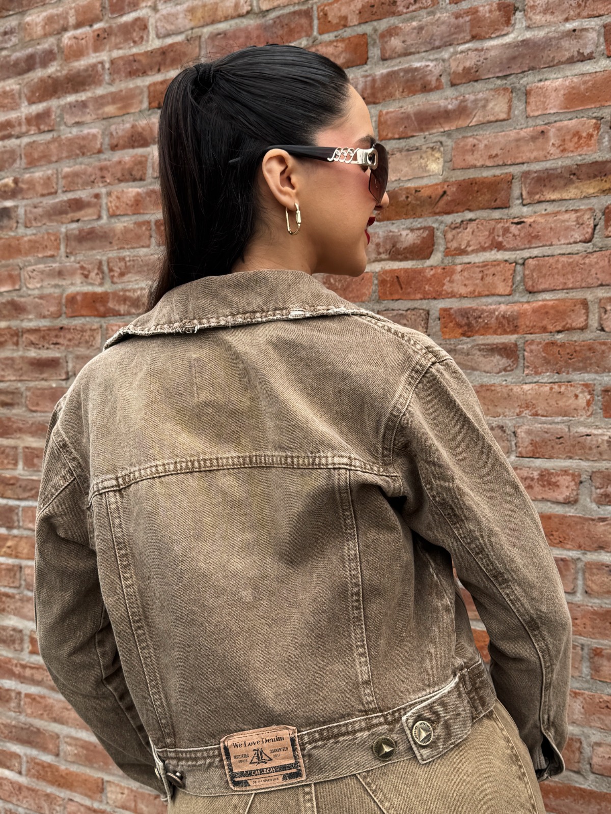 CAMPERA LATTE