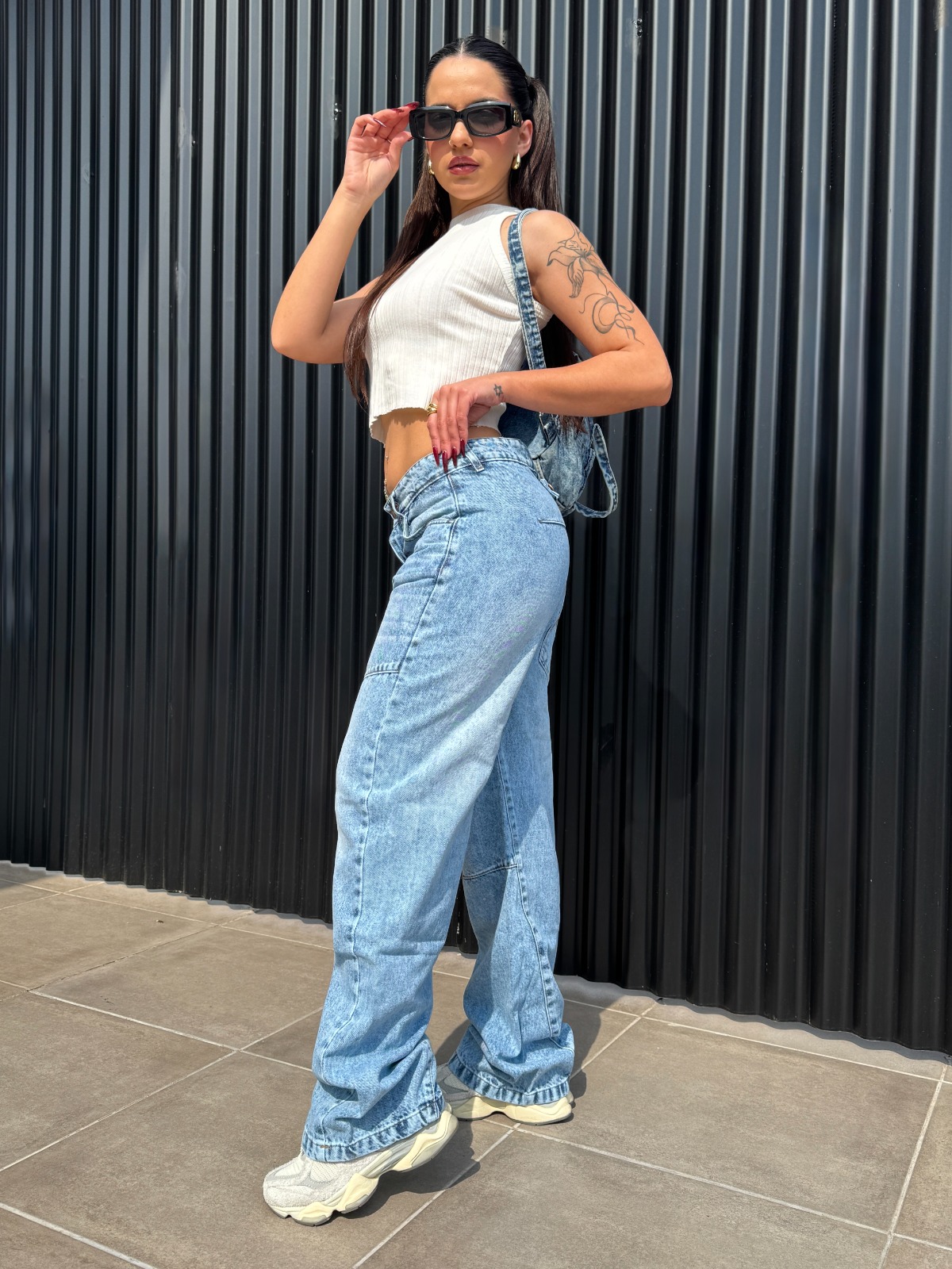 WIDE LEG CLIPPER