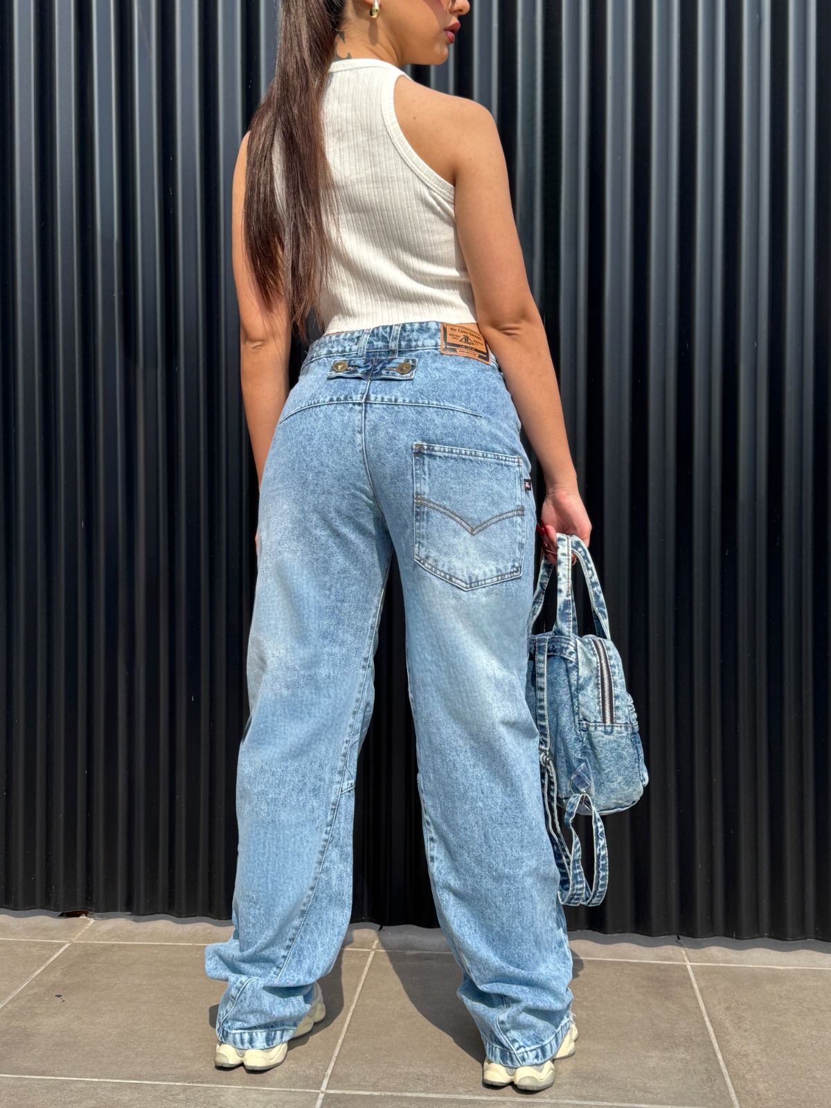 WIDE LEG CLIPPER