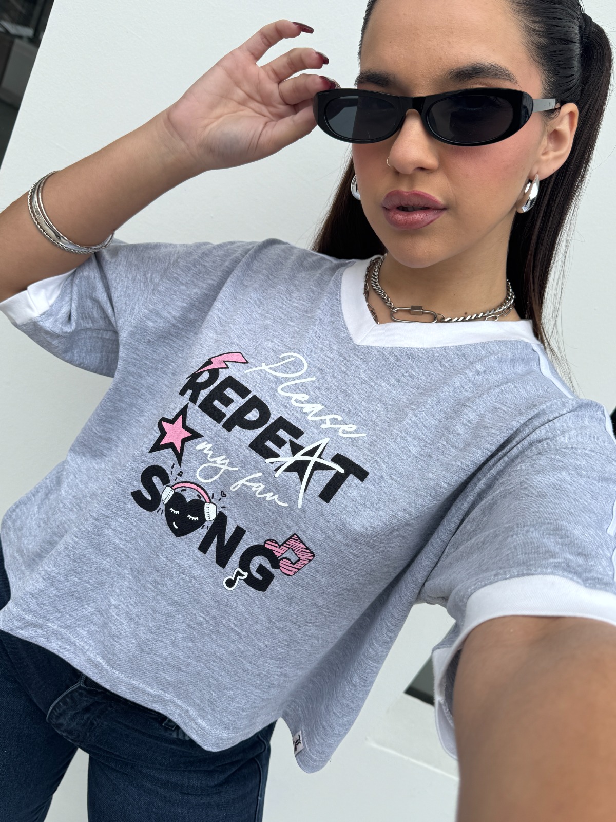 REMERA SONG