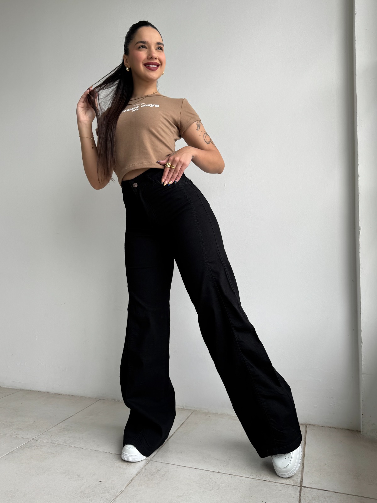 WIDE LEG BLACK LINE