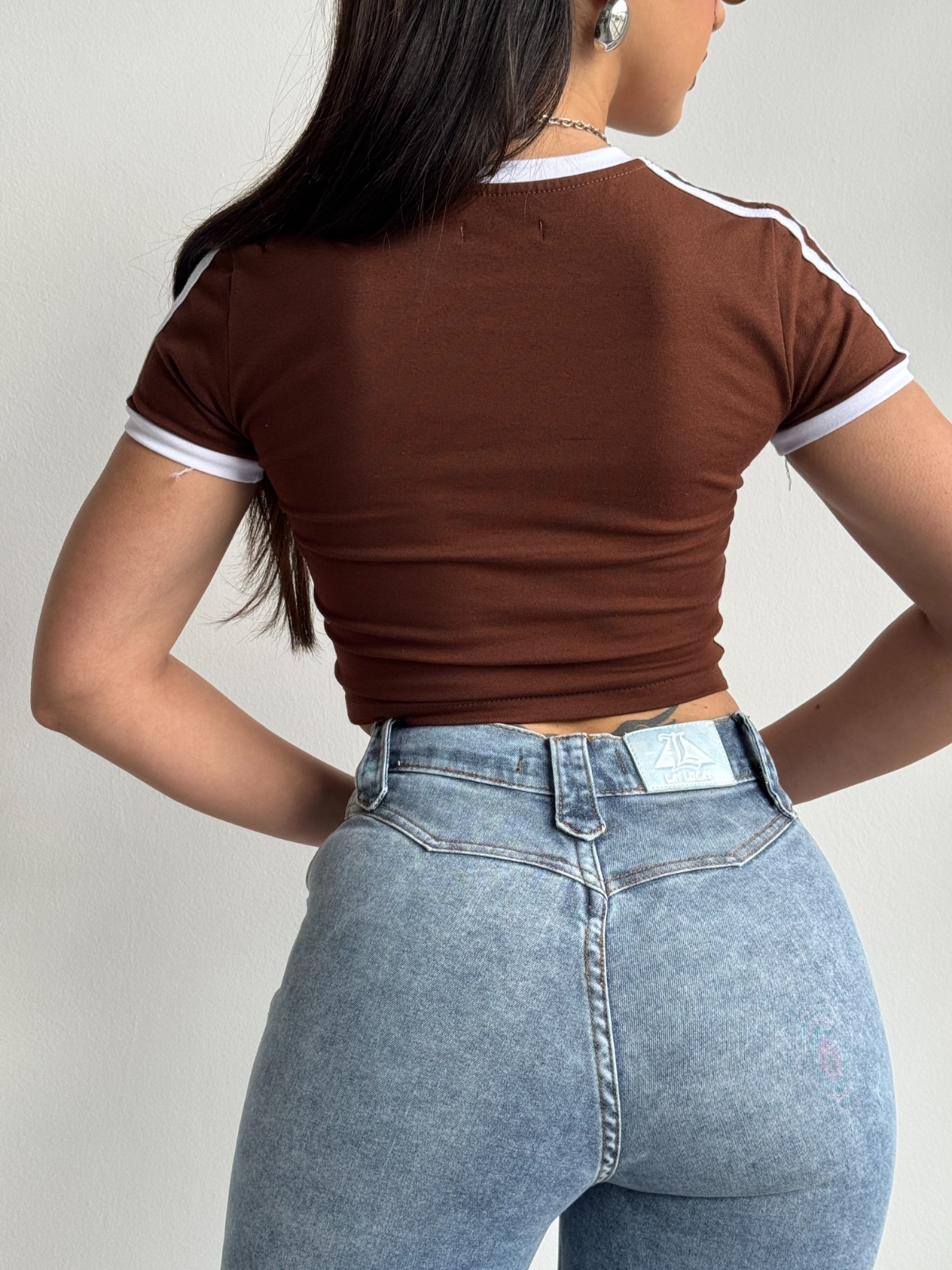 SEMI OXFORD CUTLINE