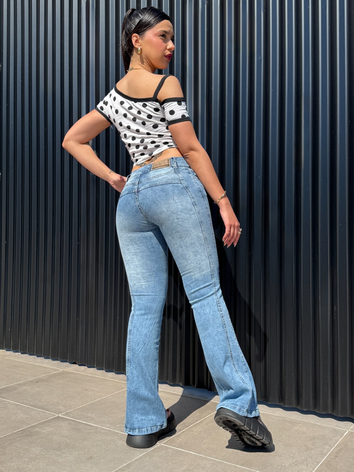 SEMI OXFORD STUD