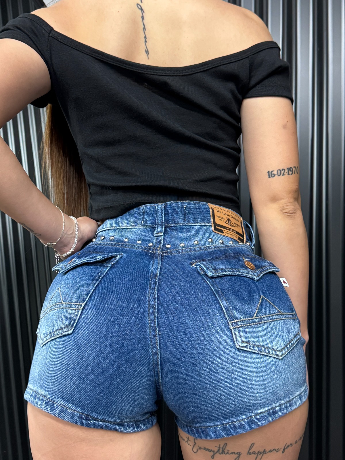 SHORT BLUE TRACE