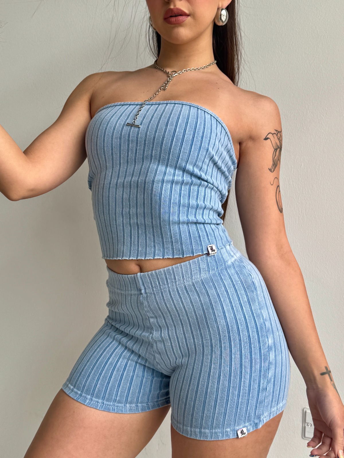 SHORT MOTION