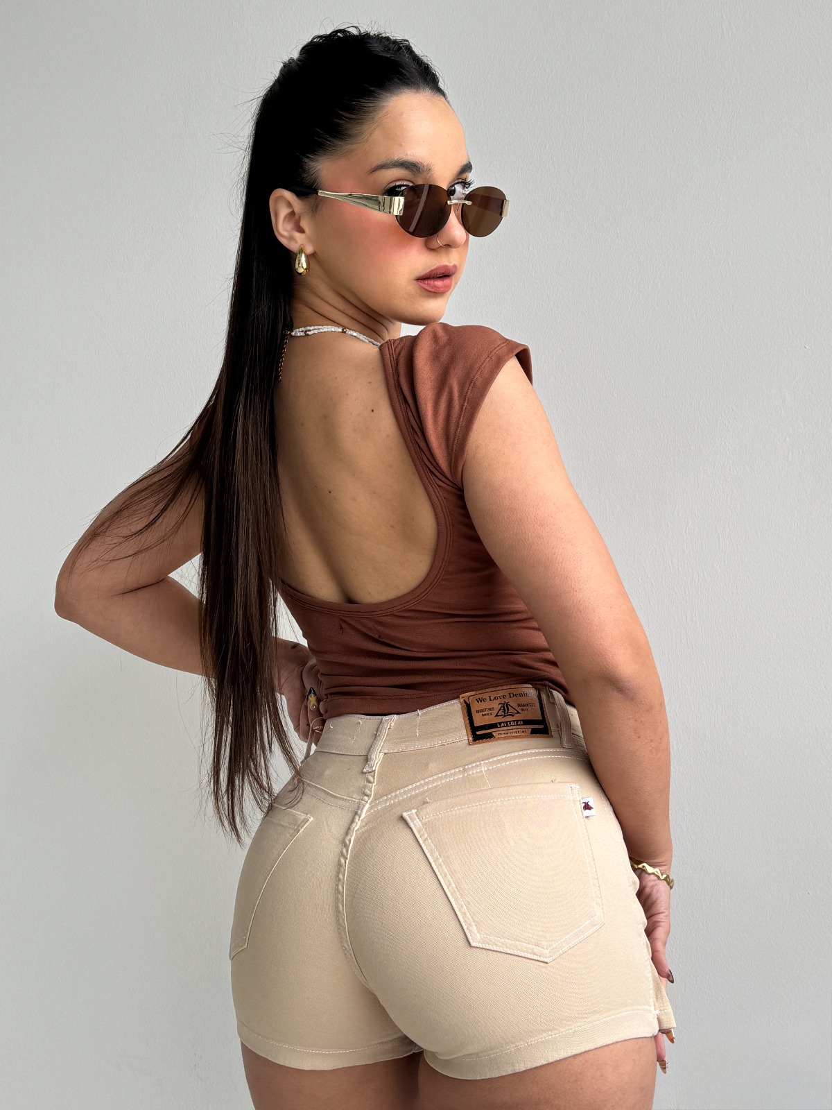 SHORT POLLERA ARETHA SAND - Hilo blanco