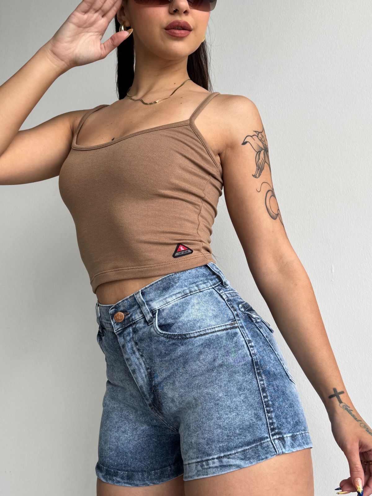 SHORT KENIA