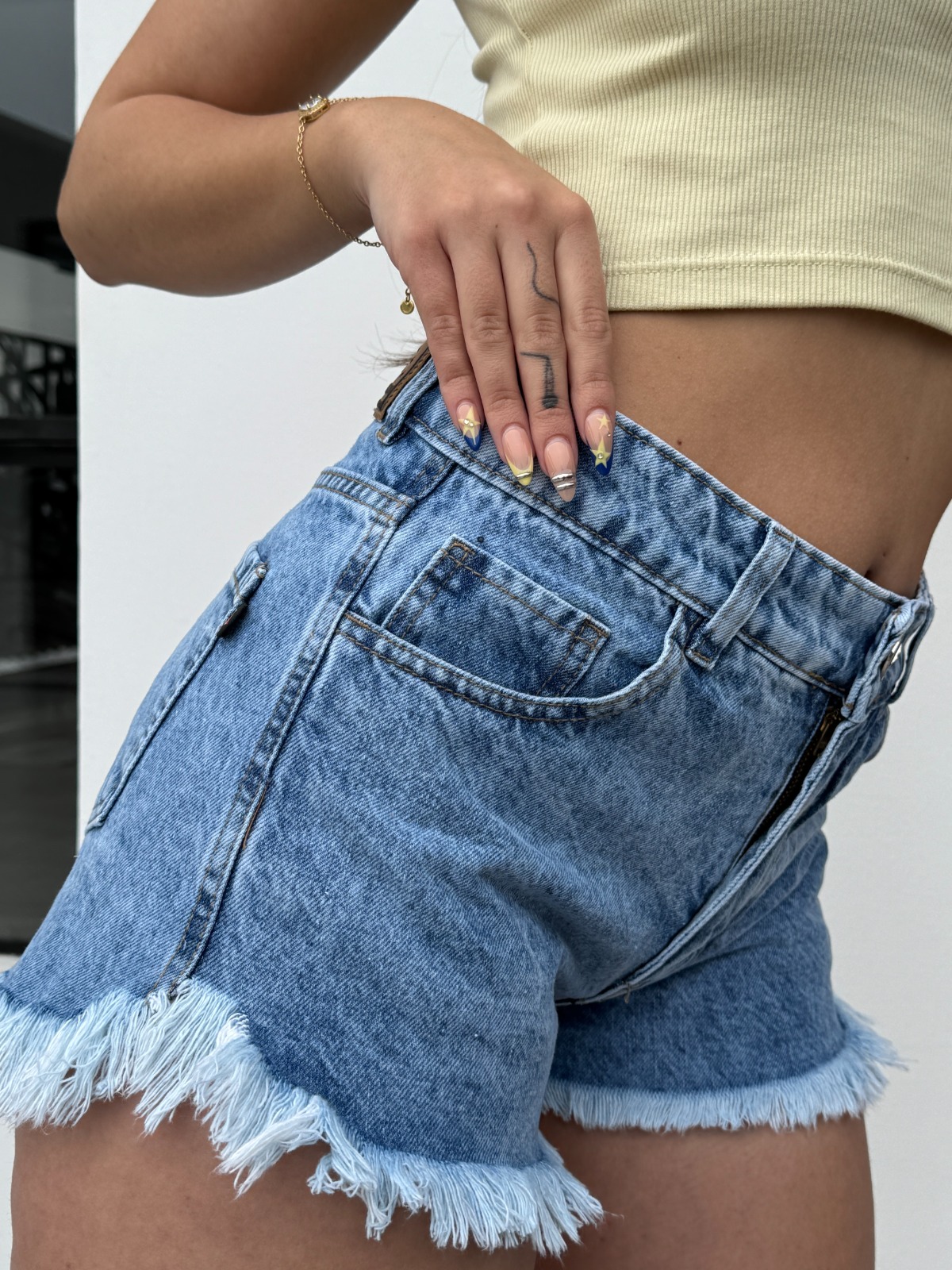 SHORT CRUSH