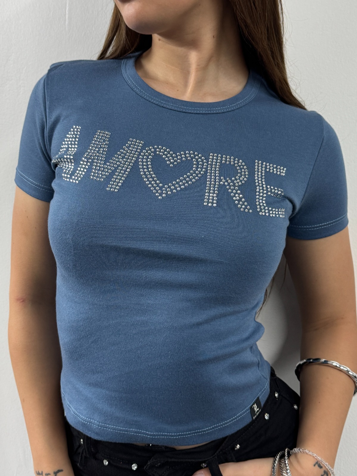 REMERA AMORE