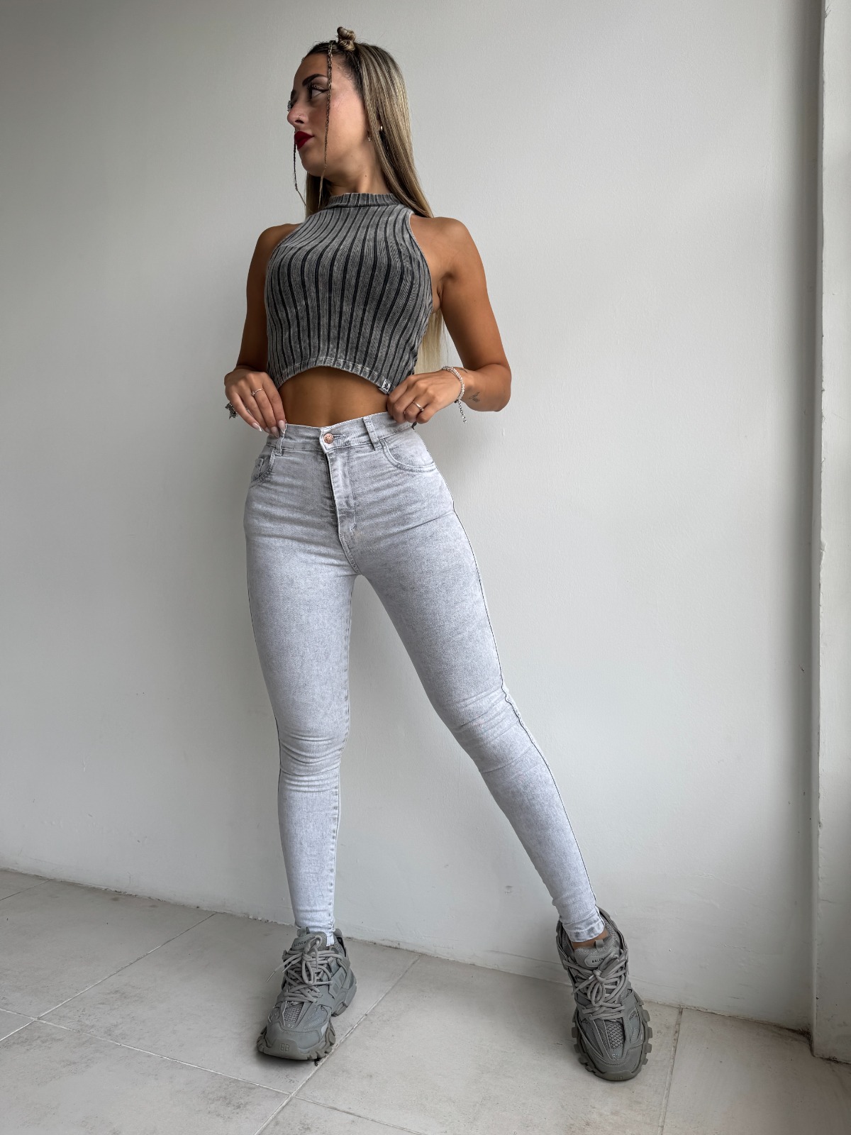 CLASICO GRAY HILO BLANCO