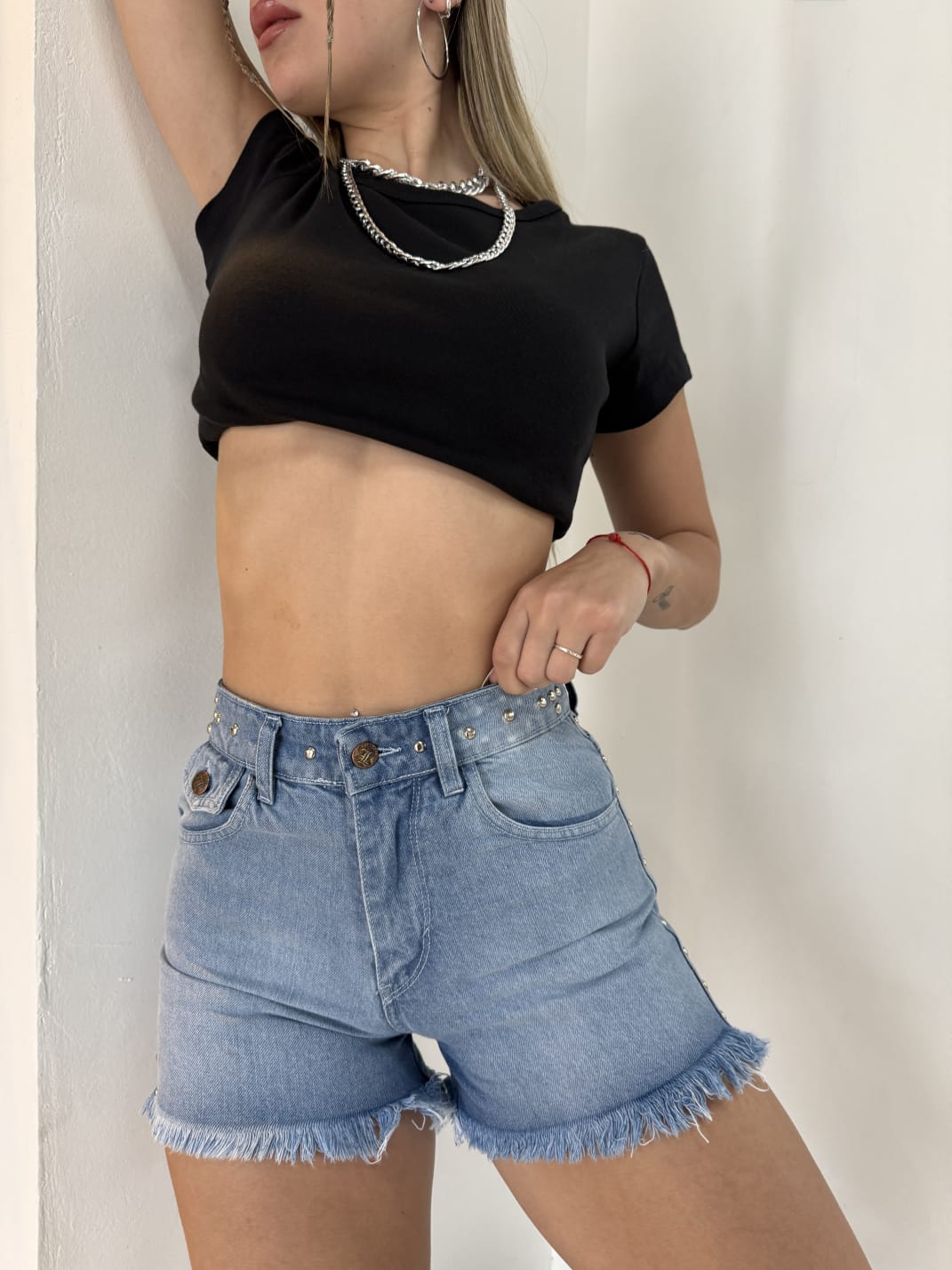 SHORT CRYSTAL