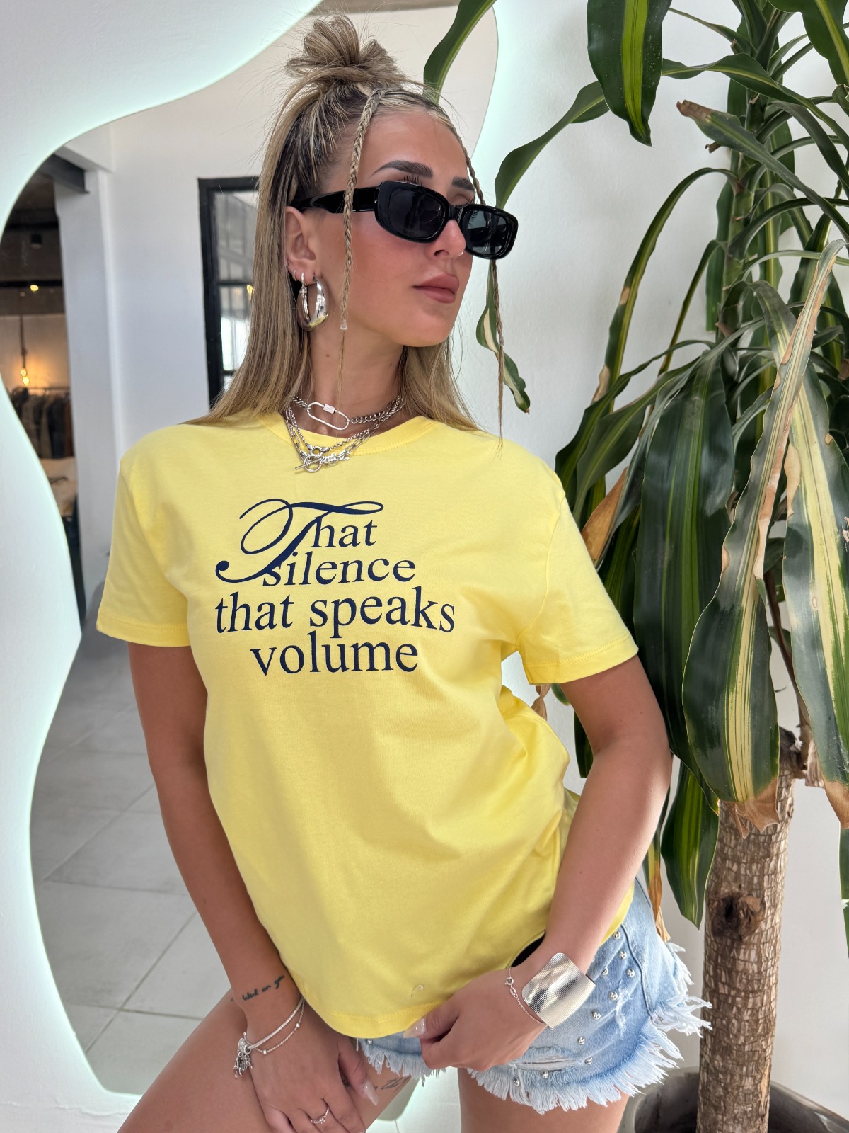 REMERA SILENCE