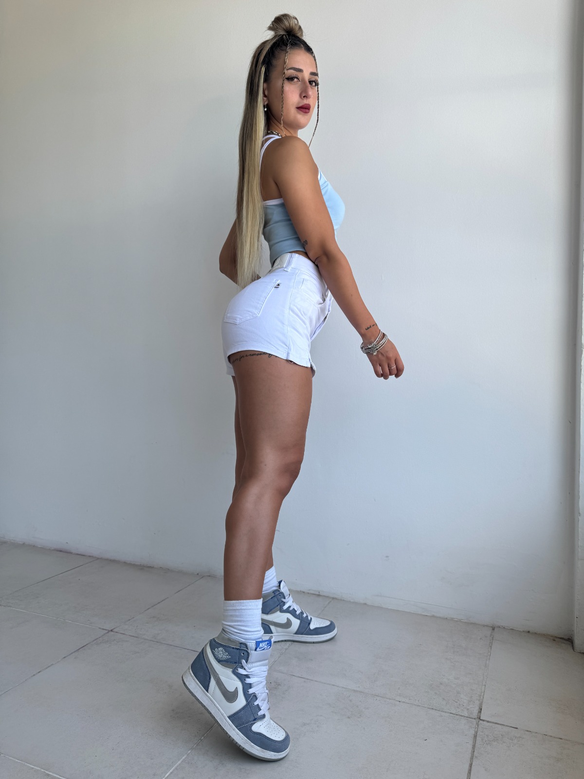 SHORT POLLERA WHITE ARETHA