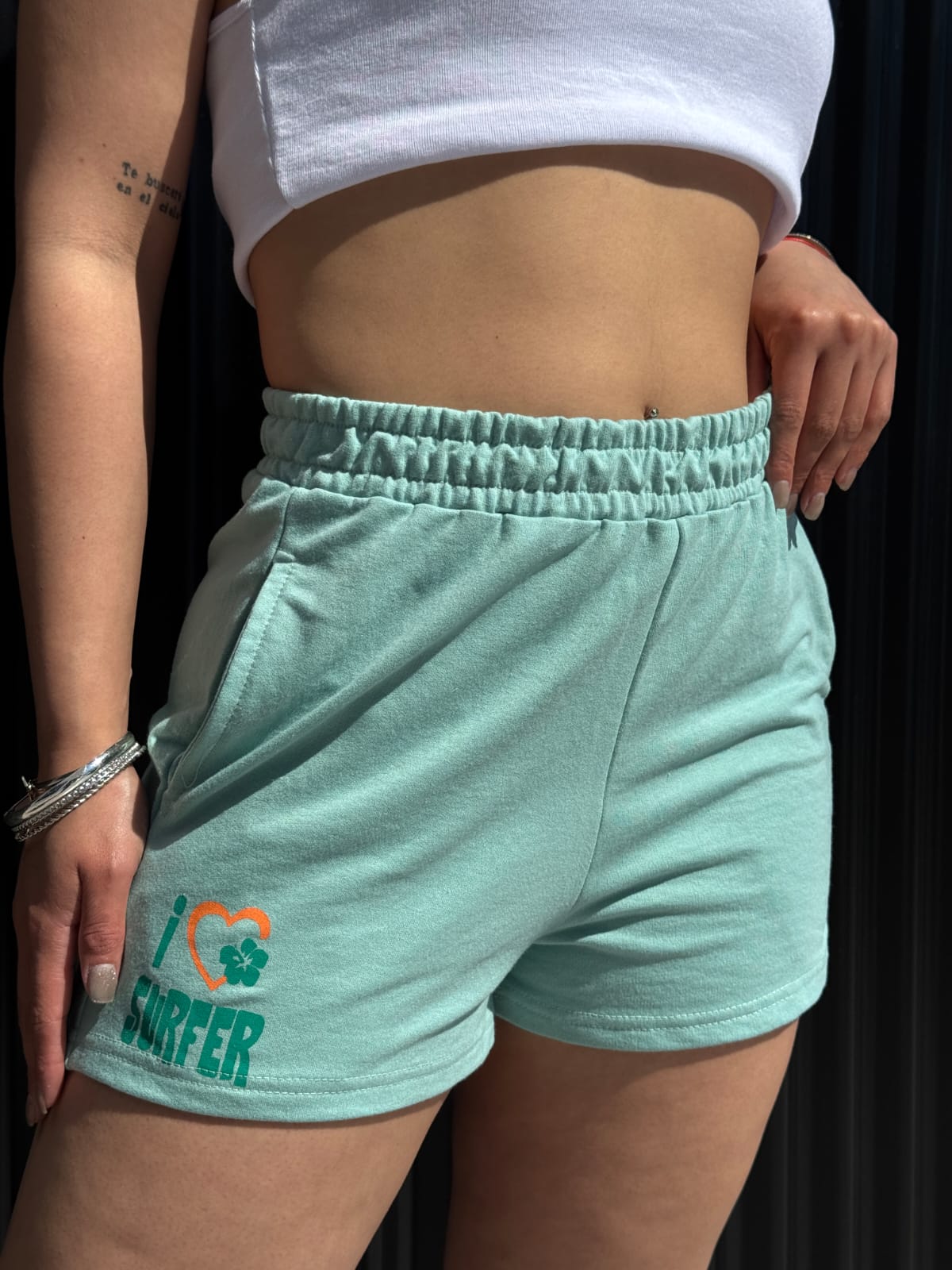 SHORT SURFER