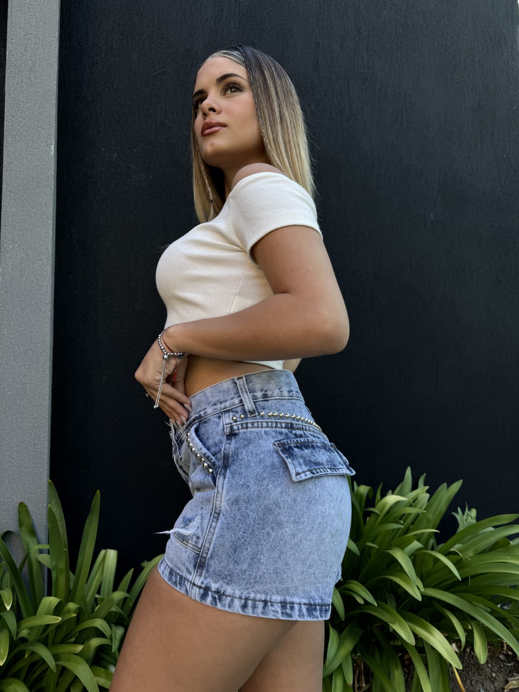 SHORT POCKET