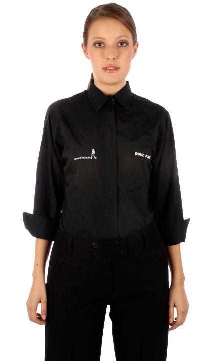 Camisa manga ¾ color negra con tapa botón