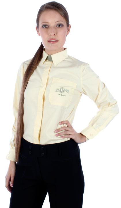 Camisa con alza cuello