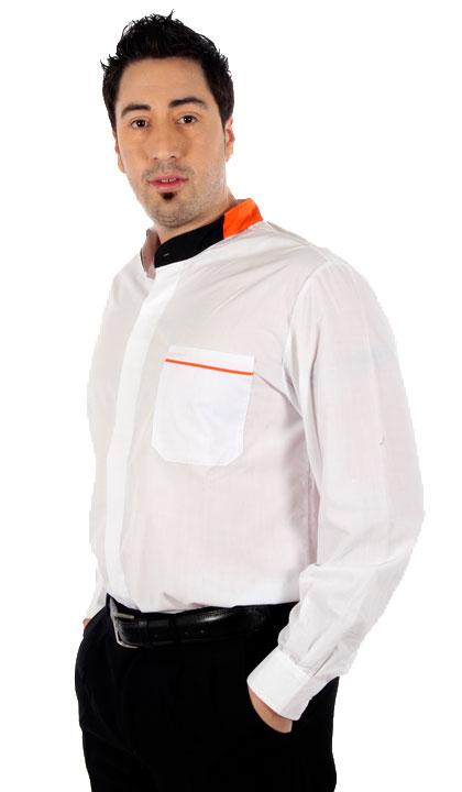 Camisa con accesorio en dos colores
