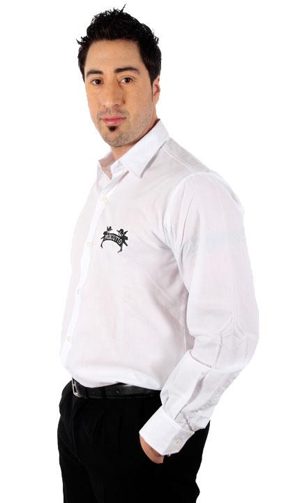 Camisa con cuello de vestir blanca