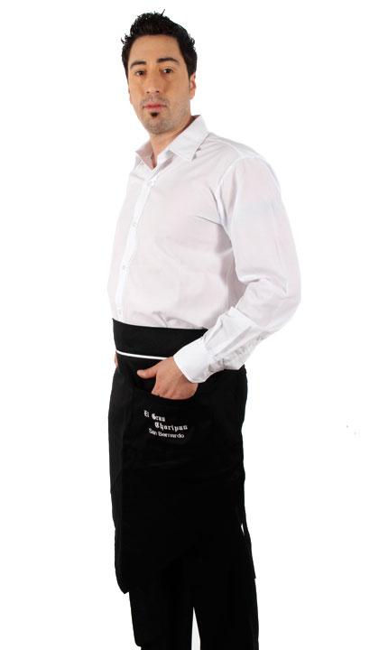 Delantal en pico con vivo