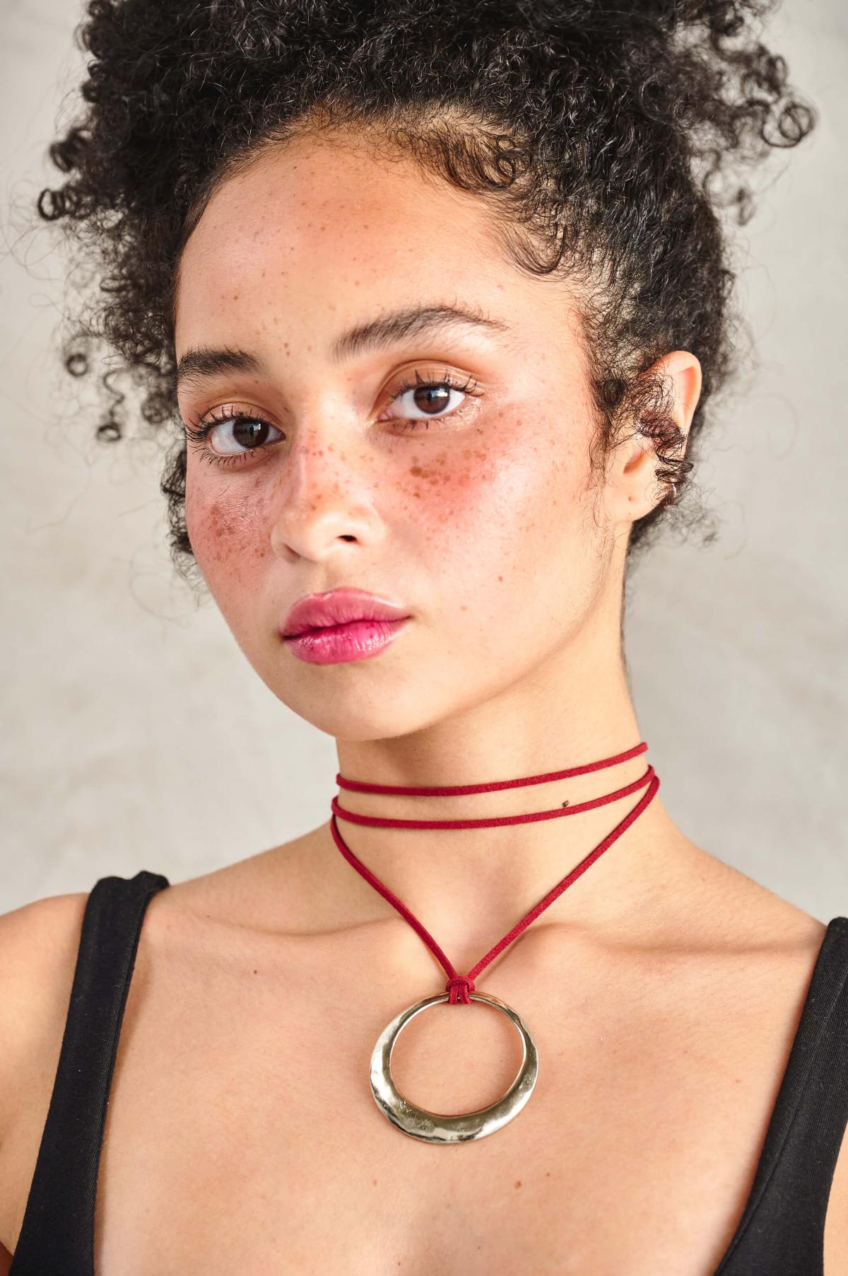 CHOCKER MOON