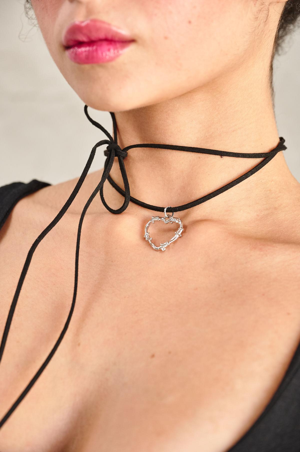 CHOCKER HEART