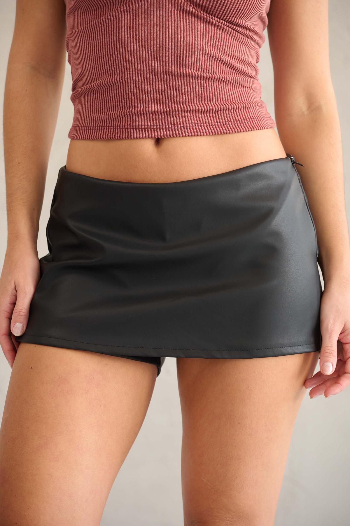 SKORT SALLY LEATH