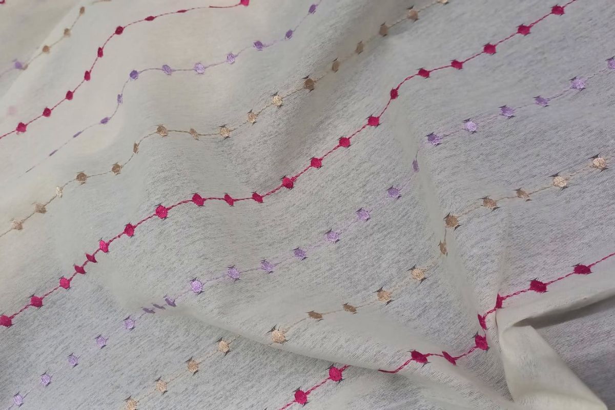 Voile Bordado Cadena Natural Violeta