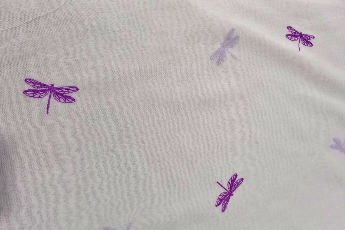 Voile Bordado Libelula Blanco Lila