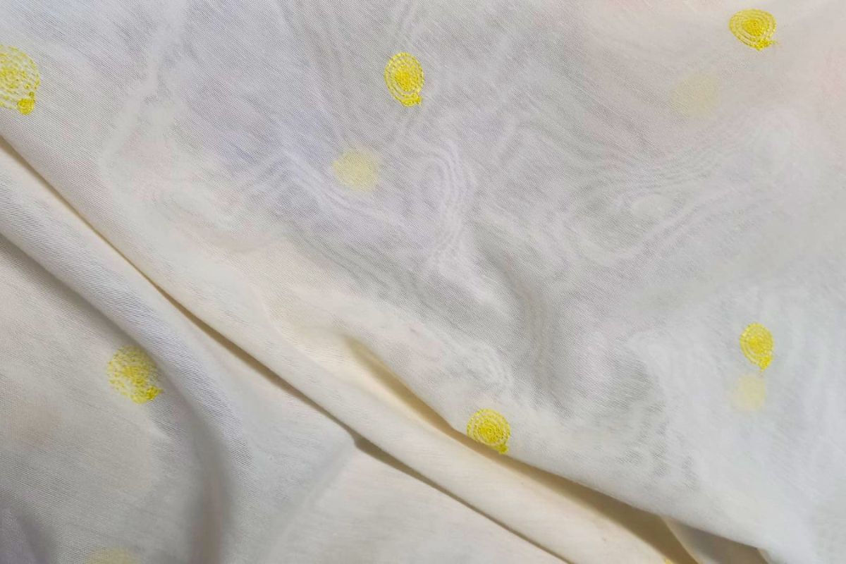 Voile Bordado Natural Amarillo