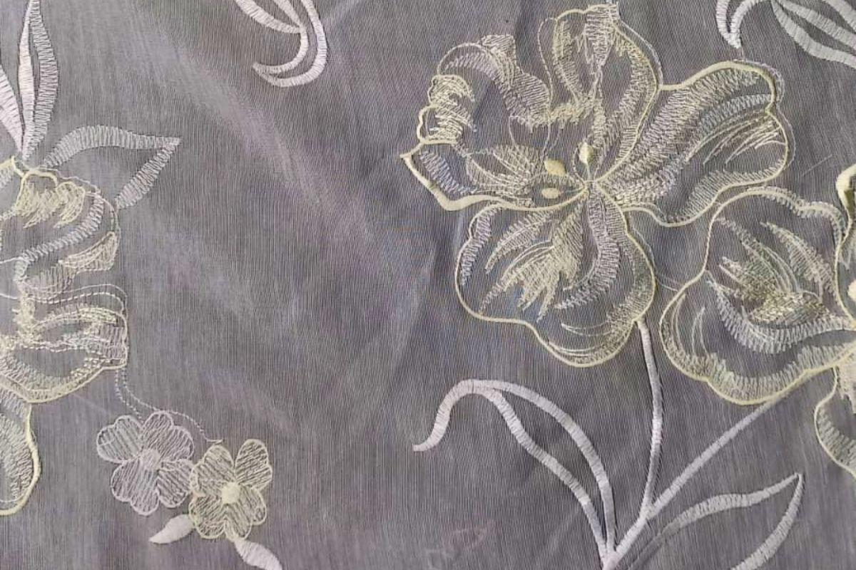 Voile Bordado Pedrera Blanco Natural