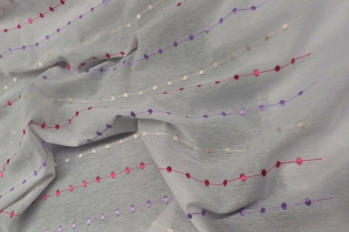 Voile Bordado Cadena Blanco Violeta