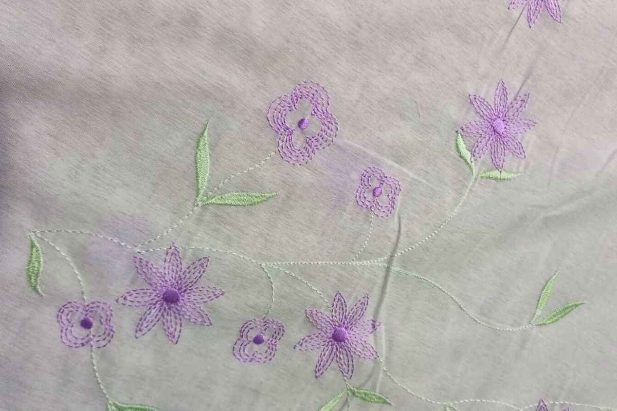 Voile Bordado Jardín Blanco Lila