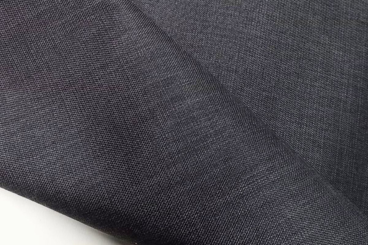 Black Out IK Lino Negro 2.80 M