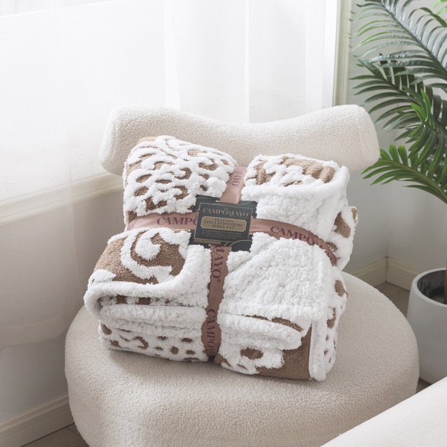 Frazada Jackard con Corderito Doble Faz línea Estocolmo - Campomayo