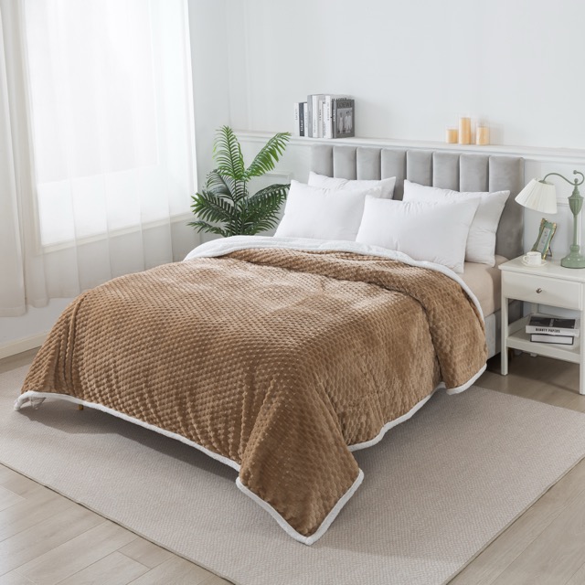 Frazada con Corderito línea Alpes - Campomayo