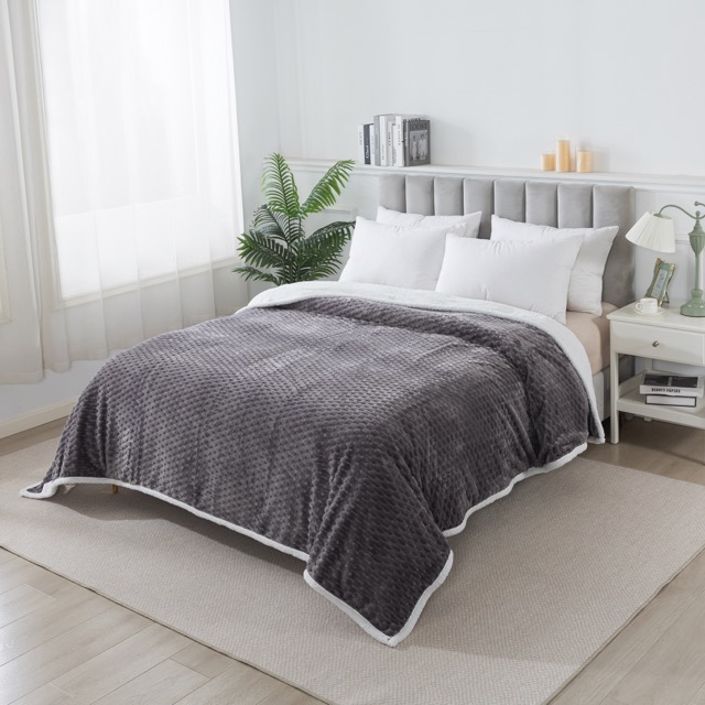 Frazada con Corderito línea Alpes - Campomayo