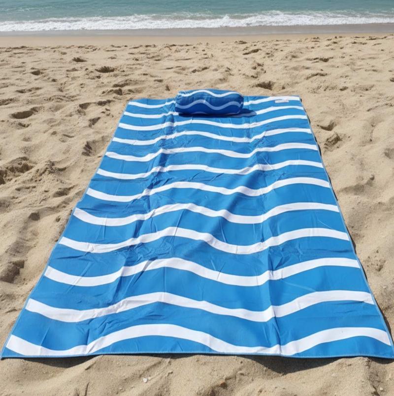 Playero Gigante con Almohadón Incorporado - Campomayo