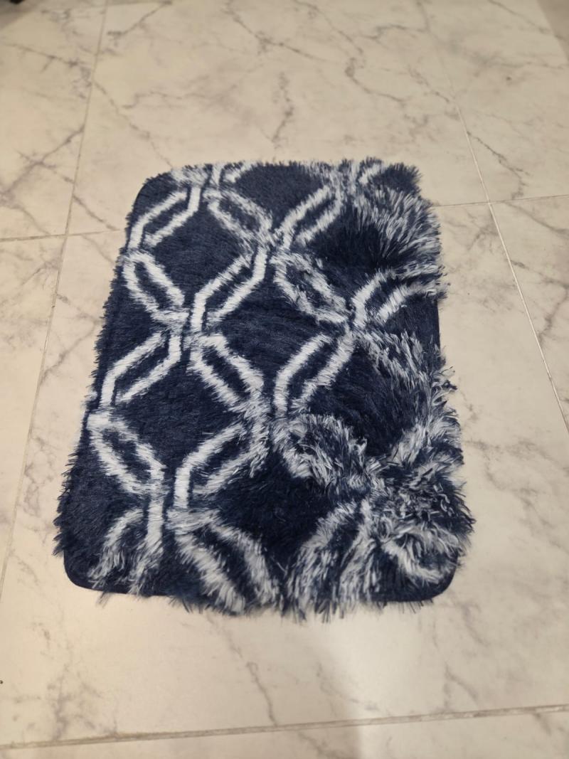 Alfombra de Baño y Pie de Cama Peluda