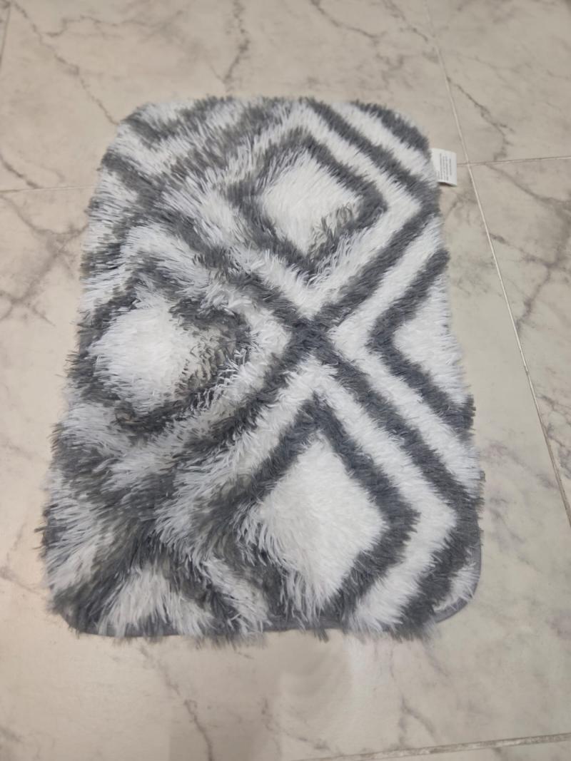 Alfombra de Baño y Pie de Cama Peluda