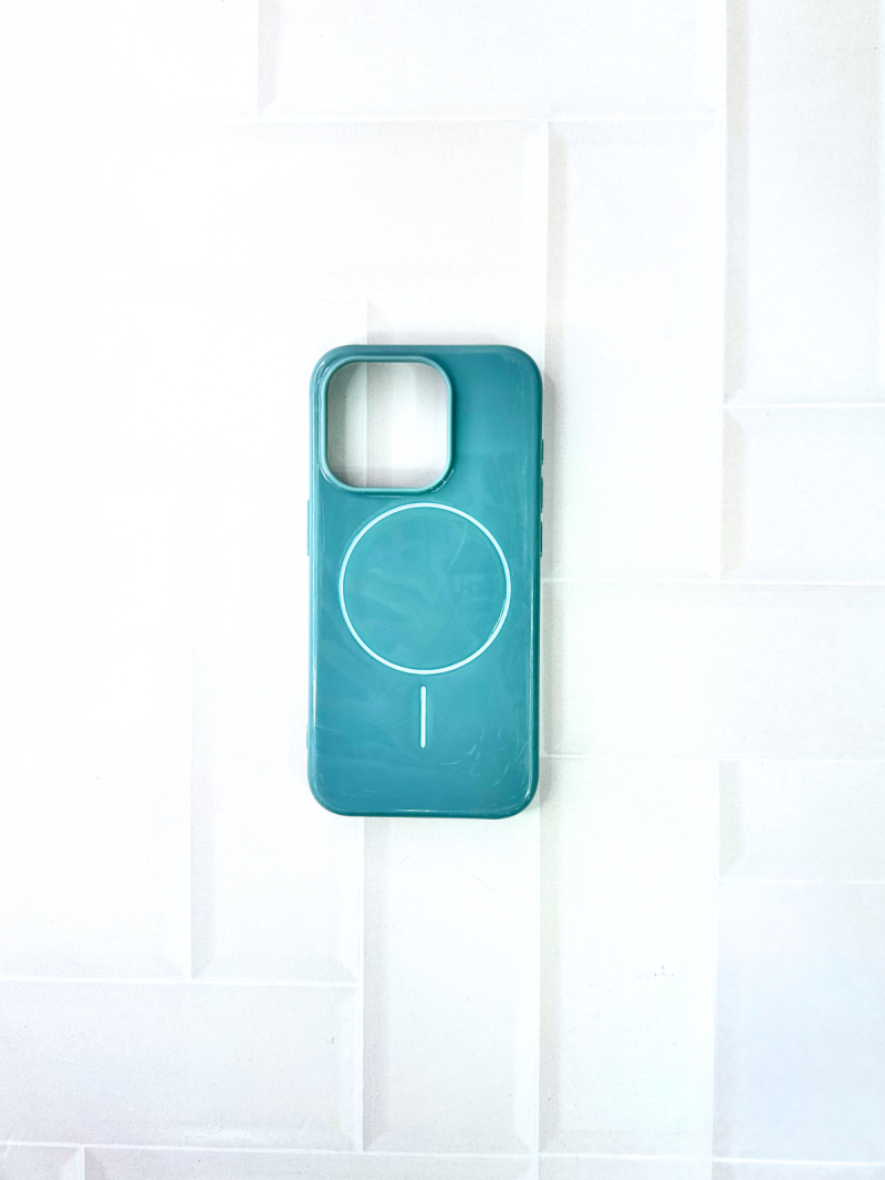 FUNDA SILICON CON MAGSAFE Y EMPAQUE IPH 13 PRO MAX