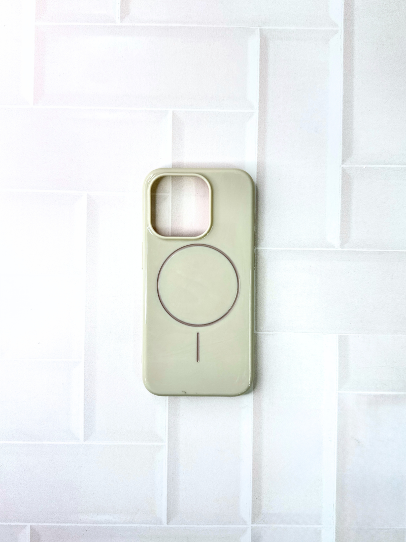 FUNDA SILICON CON MAGSAFE Y EMPAQUE IPH 17 PRO MAX