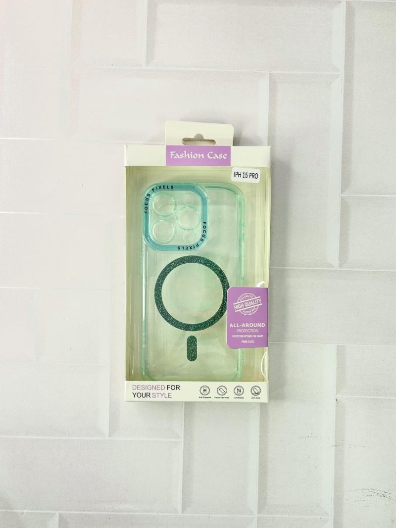 FUNDA TRANSPARENTE BRILLO CON MAGSAFE Y EMPAQUE IPH 15 PRO MAX