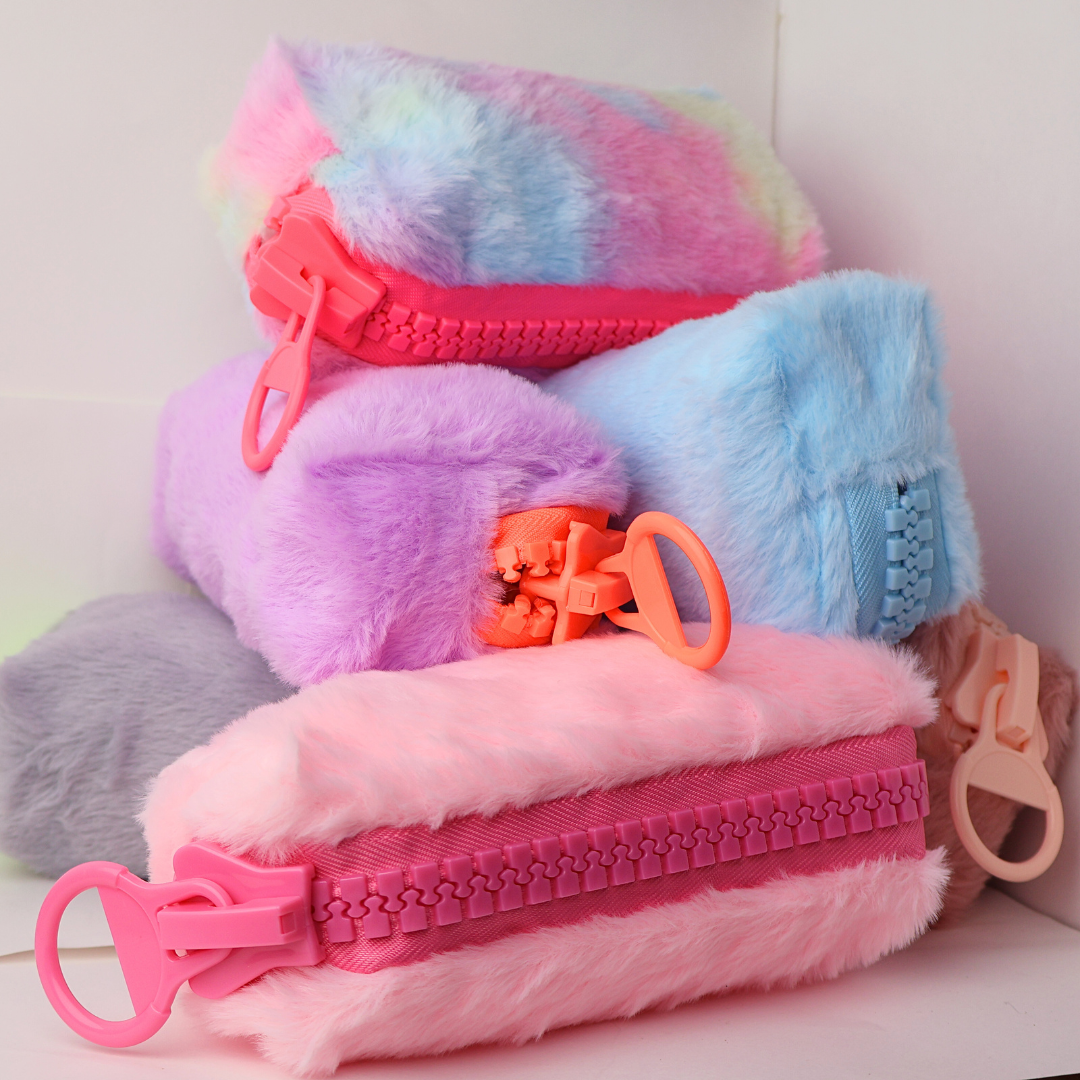 BULTO CARTUCHERA PELUCHE ARGENTO X48 UND
