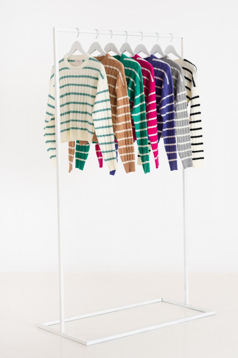 SURAH SWEATER RAYAS 240 W23